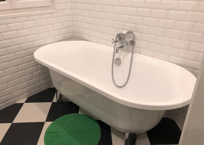 2 Rue De L'eglise * Aizecourt-le-Haut